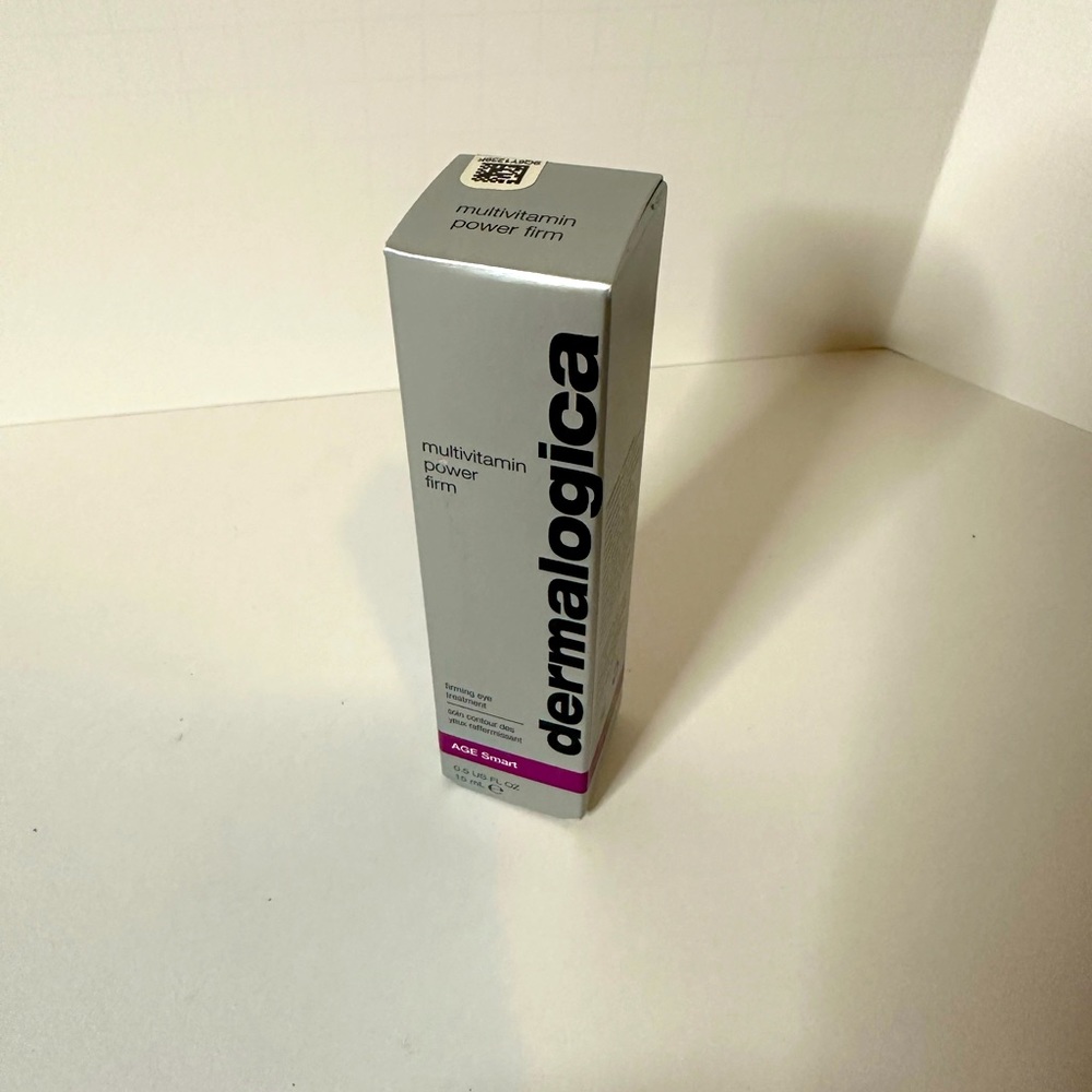 NIB New factory sealed Dermalogica Multivitamin Power Firm 0.5oz